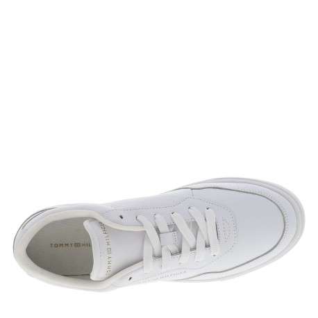 Sneakers en cuir blanches avec logos de la marque et lacets plats - Image 4