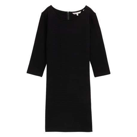 Robe courte noire unie avec un col rond et des manches longues