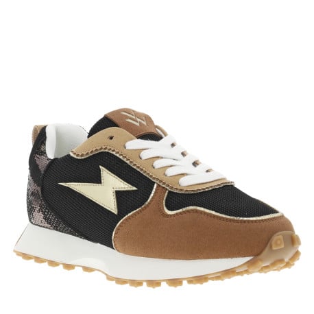 Baskets noires et camel avec semelle crantée et lacets plats