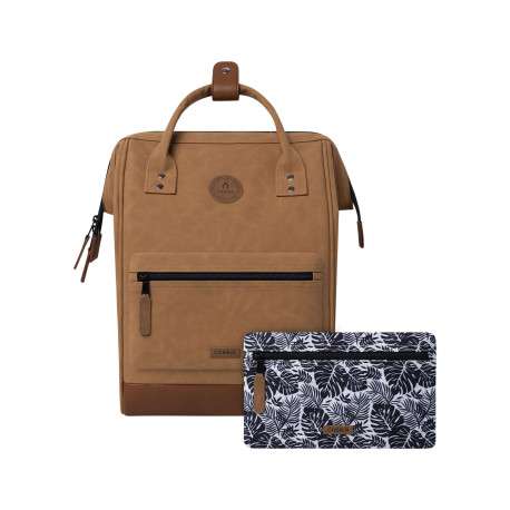 Sac à dos camel effet cuir nubuck pourvu d'anses pour un porté mains