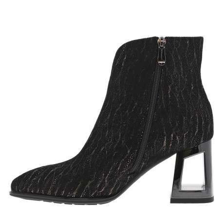Boots en cuir noires avec un talon décroché haut ouvert et un zip