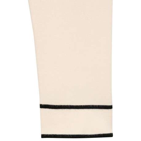 Pull beige en maille fine avec une coupe droite et un col v rayé - Image 3