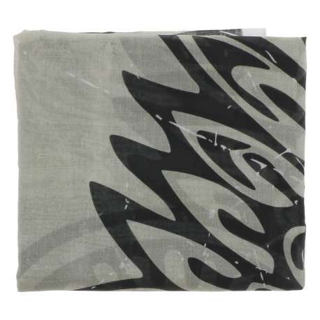 Foulard en coton blanc transparent avec des imprimés noirs et rouges - Image 2