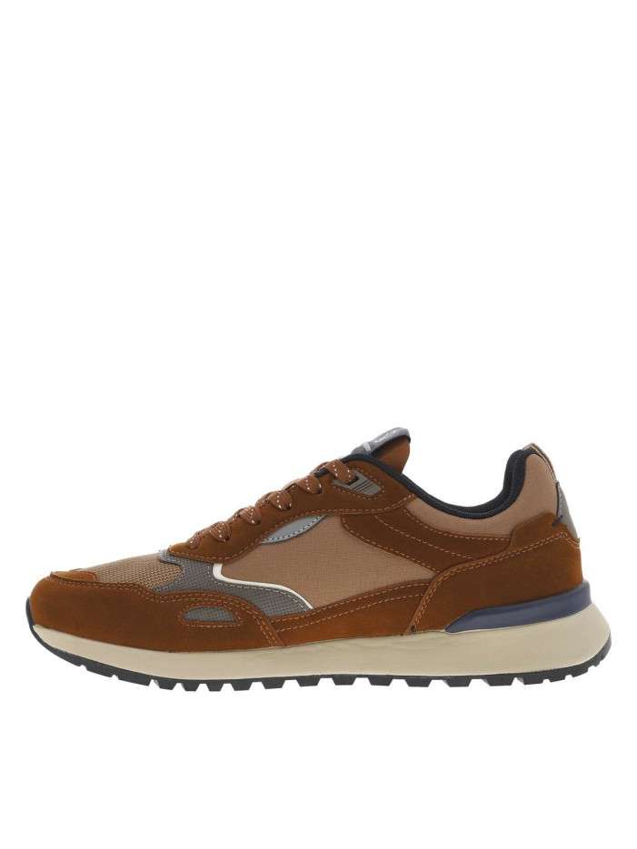 Baskets running cognac...