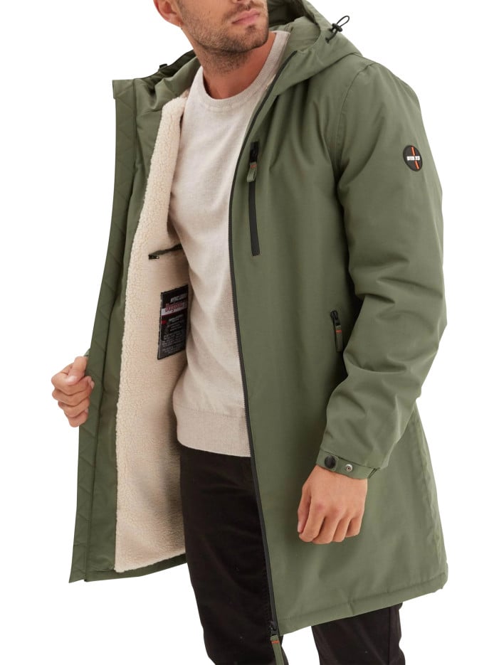 Parka kaki pourvue d'un col...