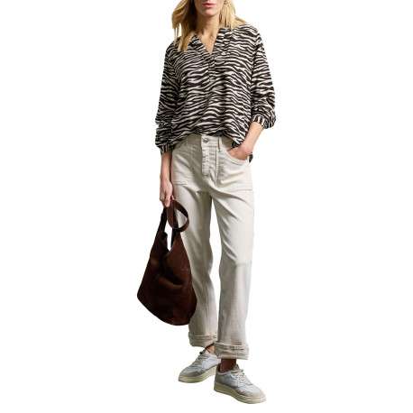 Chemisier marron et beige orné d'un motif zébré avec un col tunisien - Image 6