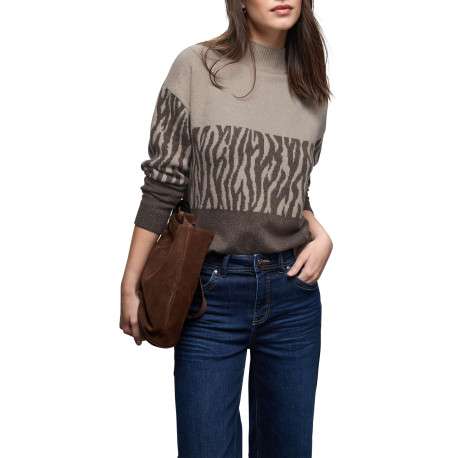 Pull marron orné d'un motif animalier et pourvu d'un col montant - Image 2