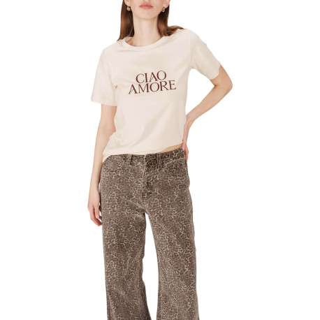 T-shirt en coton écru imprimé avec une coupe droite et un col rond - Image 5