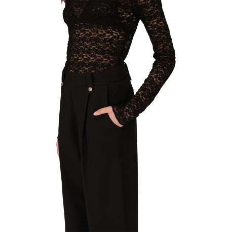 Pantalon tailleur noir uni avec une coupe bootcut et passants pour ceinture - Image 7