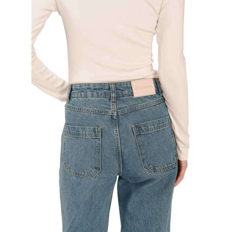 Jean 5 poches en coton bleu ciel délavé avec une coupe bootcut - Image 8
