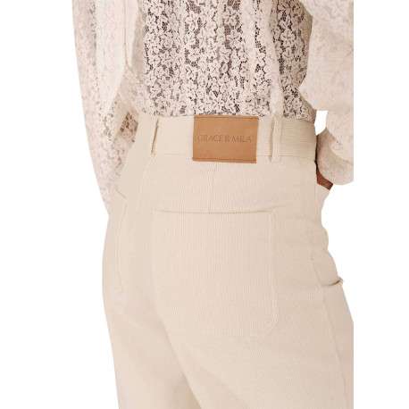 Pantalon en coton écru en velours côtelé avec une coupe bootcut - Image 7