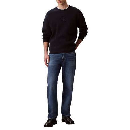 Pull marine uni coupe ajustée col rond avec des manches longues - Image 4
