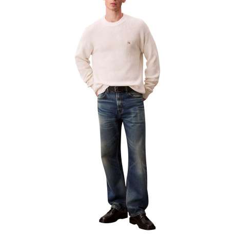 Pull en coton écru à maille effet gaufrée avec un col rond et coupe droite - Image 2