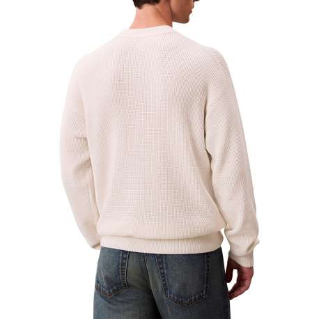 Pull en coton écru à maille effet gaufrée avec un col rond et coupe droite - Image 3