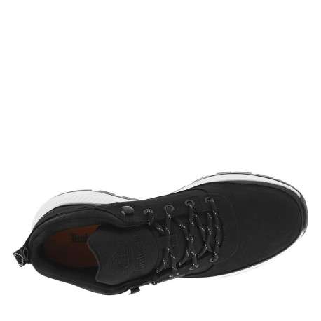 Sneakers en cuir noires à talon plat avec des lacets ronds et logo embossé - Image 5