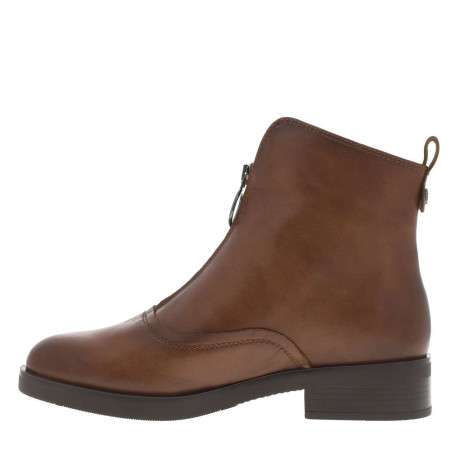 Boots en cuir cognac à talon décroché bas avec un zip sur le devant
