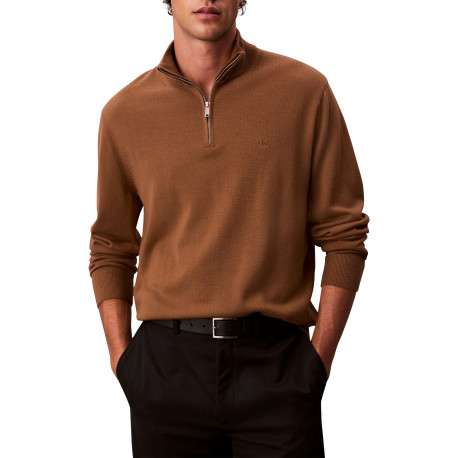 Pull en laine camel uni avec une coupe droite et un col camionneur - Image 2