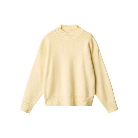 Pull jaune en maille côtelée pourvu d'un col montant et de manches longues