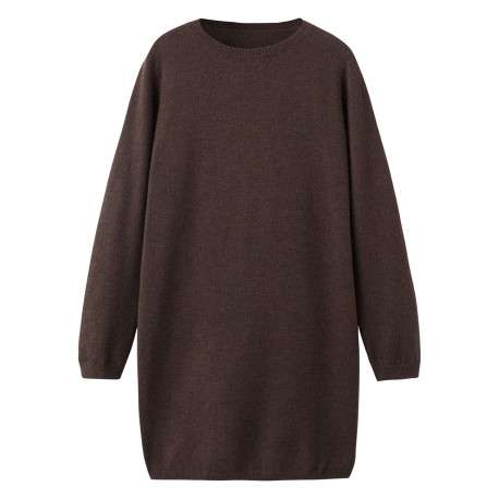 Robe marron coupe ample pourvue d'un col rond et de manches longues