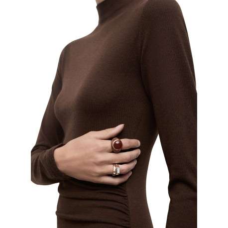 Robe longue marron unie pourvue d'un col montant et de manches longues - Image 4