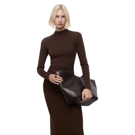 Robe longue marron unie pourvue d'un col montant et de manches longues - Image 7