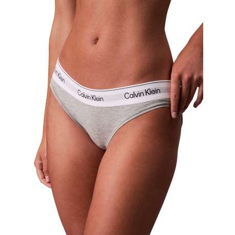 Culotte en coton mélangé grise unie avec une ceinture blanche élastiquée - Image 2