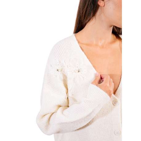 Gilet écru en maille tricotée avec une coupe droite et un col v - Image 5