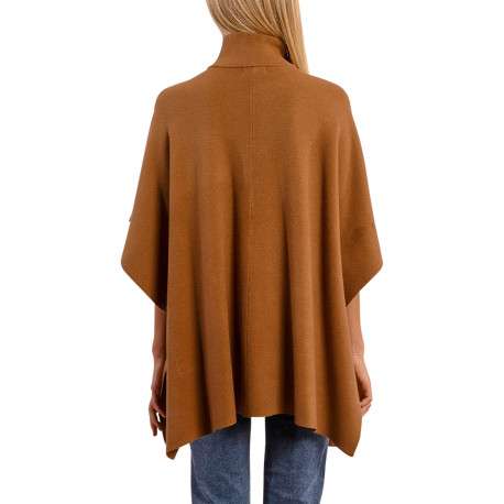 Poncho camel en maille fine avec des boutons dorés et 2 poches plaquées - Image 2