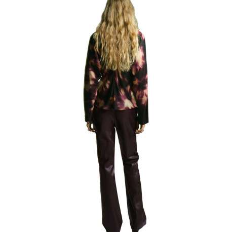 Blouse bordeaux ornée d'un motif floral abstrait et pourvue d'un col rond - Image 5