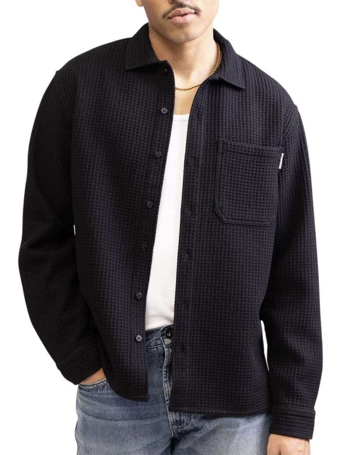 Surchemise noire en maille...