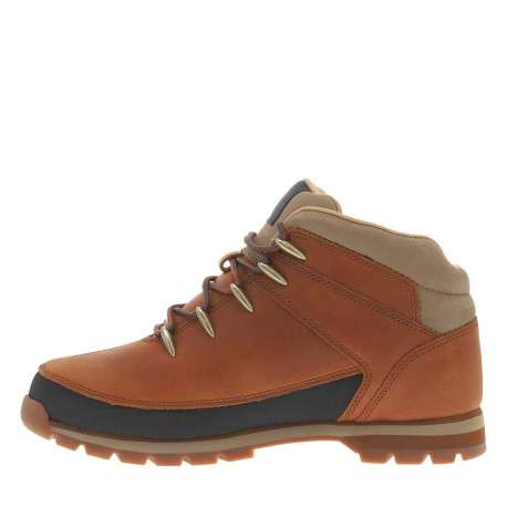 Bottines en cuir brunes à talon plat avec des lacets ronds tressés