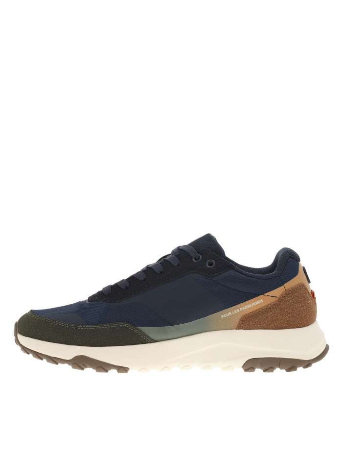 Baskets running bleu marine...