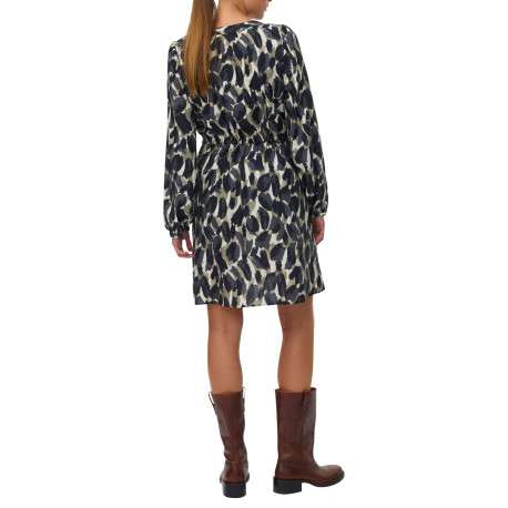 Robe courte blanche, noire et kaki avec une coupe fluide et un col V - Image 3