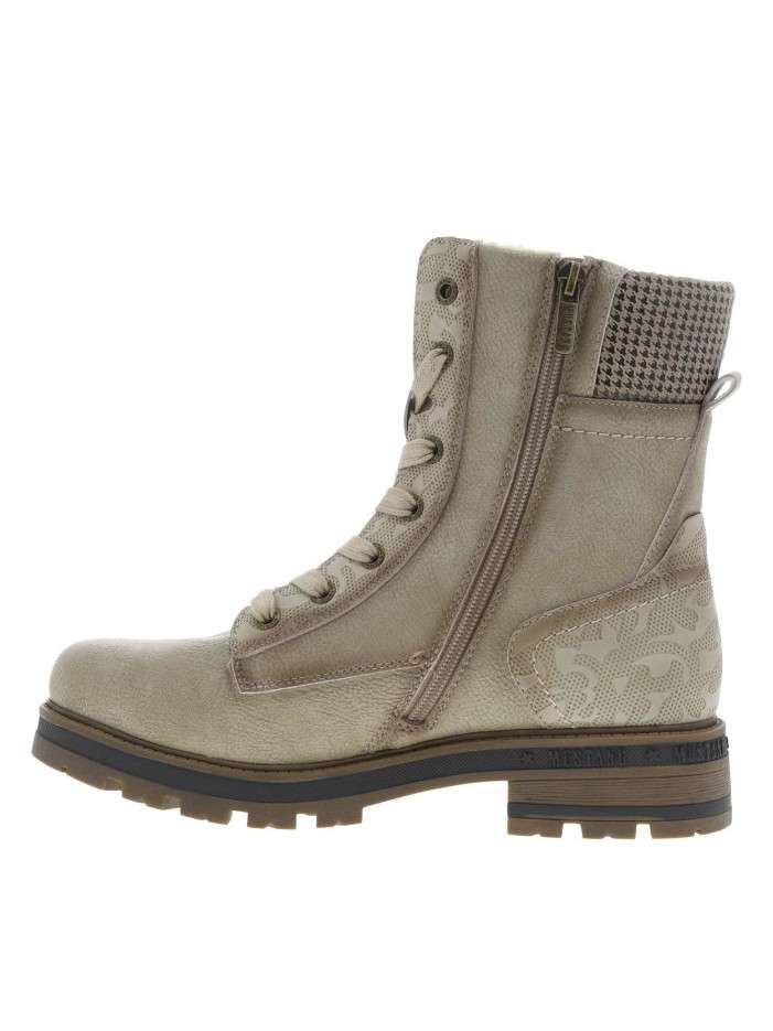 Bottines écrues à talon...