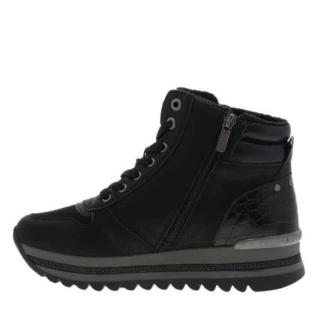 Baskets noires à talon semi-compensé avec des lacets et un zip latéral