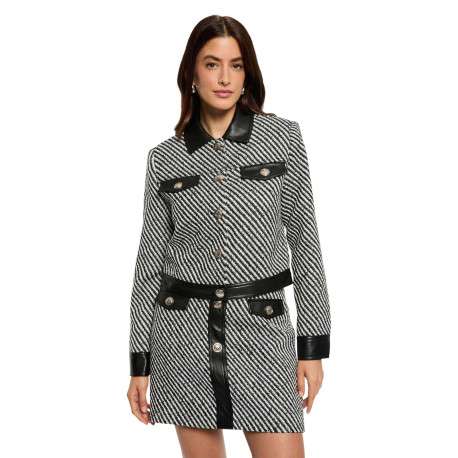 Jupe courte noire et blanche rayée en tissu tweed ornée de boutons - Image 4