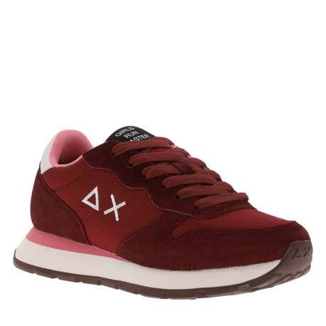 Baskets running bordeaux à talon plat avec un logo brodé aux côtés - Image 3