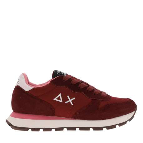 Baskets running bordeaux à talon plat avec un logo brodé aux côtés - Image 2