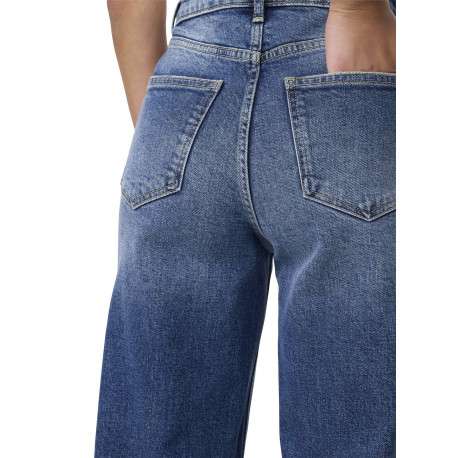 Jean bleu uni en coton avec une coupe flare et un effet délavé - Image 7