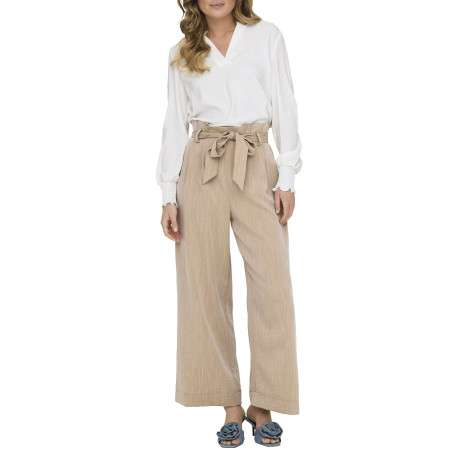Pantalon beige uni fluide avec une coupe bootcut et une ceinture - Image 5