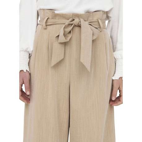 Pantalon beige uni fluide avec une coupe bootcut et une ceinture - Image 6