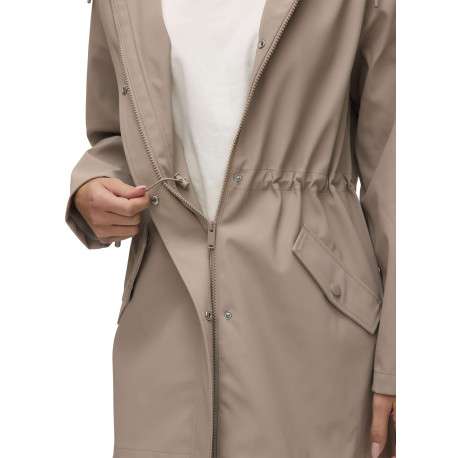 Imperméable ciré beige pourvu d'un col à capuche avec cordon de serrage - Image 4