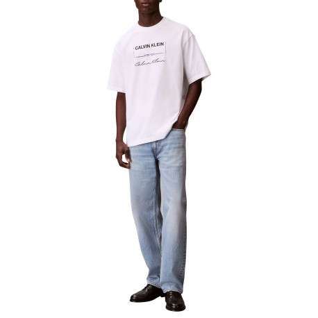 T-shirt en coton blanc à imprimé écritures avec une coupe droite et un col rond - Image 3