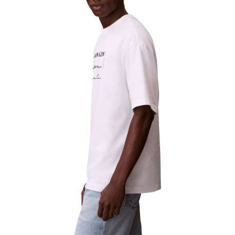T-shirt en coton blanc à imprimé écritures avec une coupe droite et un col rond - Image 4