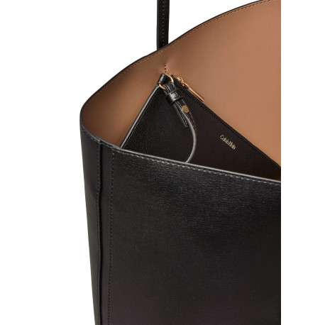 Sac shopping noir uni muni d'une anse et d'une pochette à zip - Image 3
