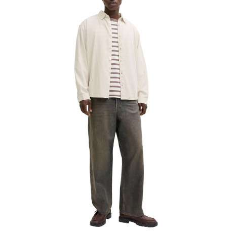 Chemise en coton biologique écrue à coupe droite pourvue d'un col à revers - Image 7