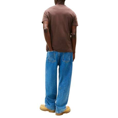 T-shirt en coton marron uni avec une coupe droite et un col rond - Image 3