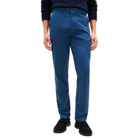 Pantalon Chino Denton en coton bleu à coupe droite pourvu de poches plaquées - Image 2