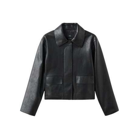 Veste noire unie avec des manches longues et une coupe droite