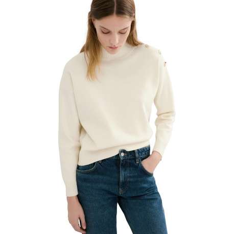 Pull écru uni en maille fine avec une coupe droite et un col montant - Image 4